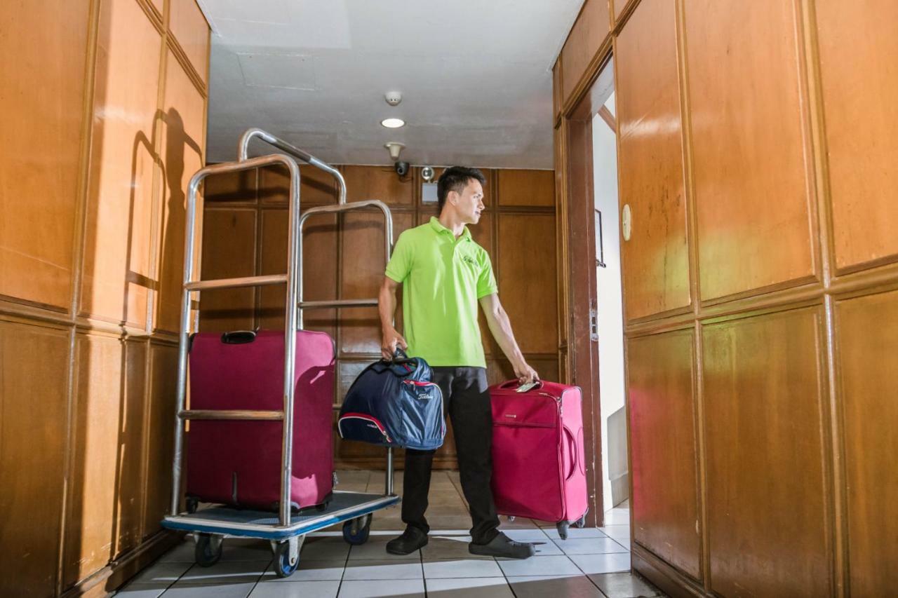 La Fiesta Hotel Iloilo Eksteriør bilde