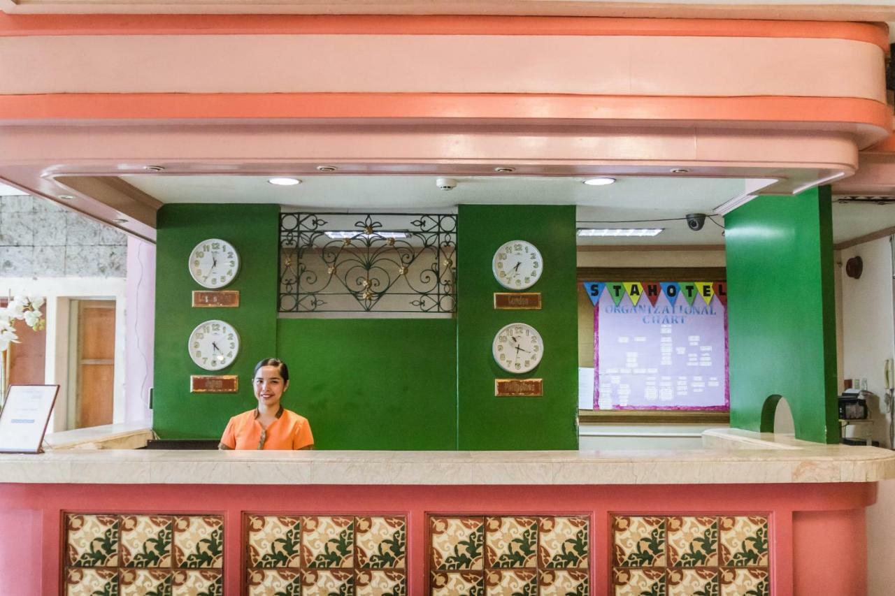 La Fiesta Hotel Iloilo Eksteriør bilde